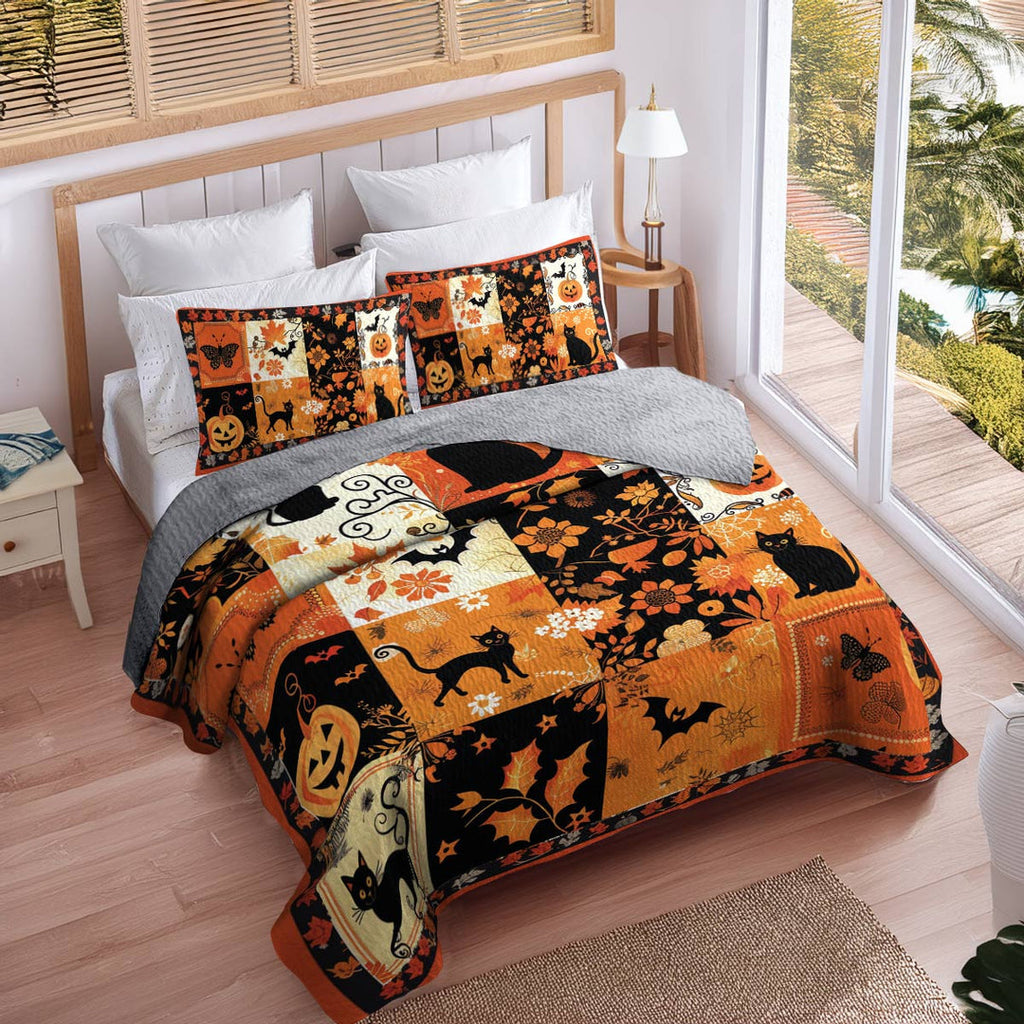 All Season Quilt 3-Piece Set Spooky Patches