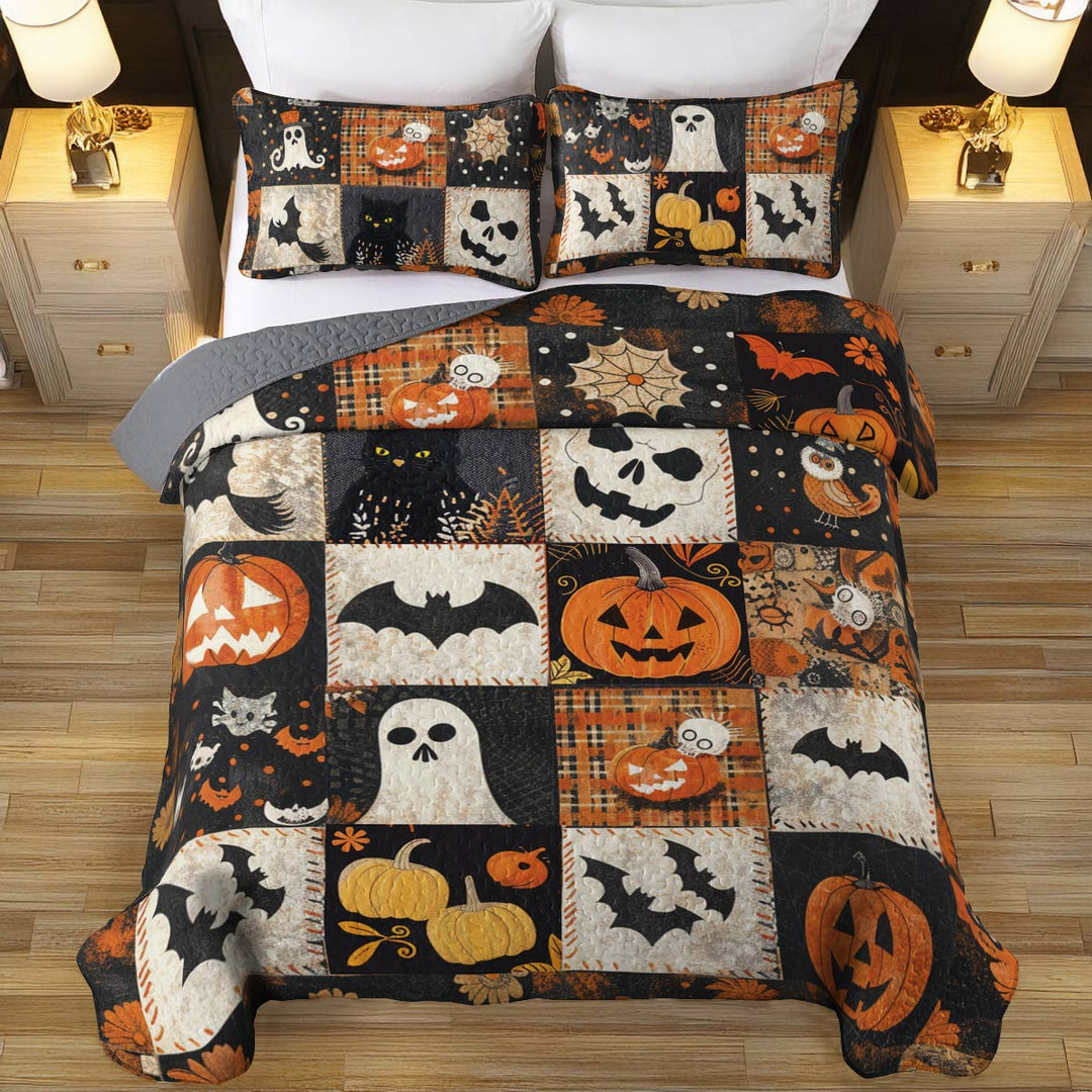 All Season Quilt 3-Piece Set Spooky Patchwork