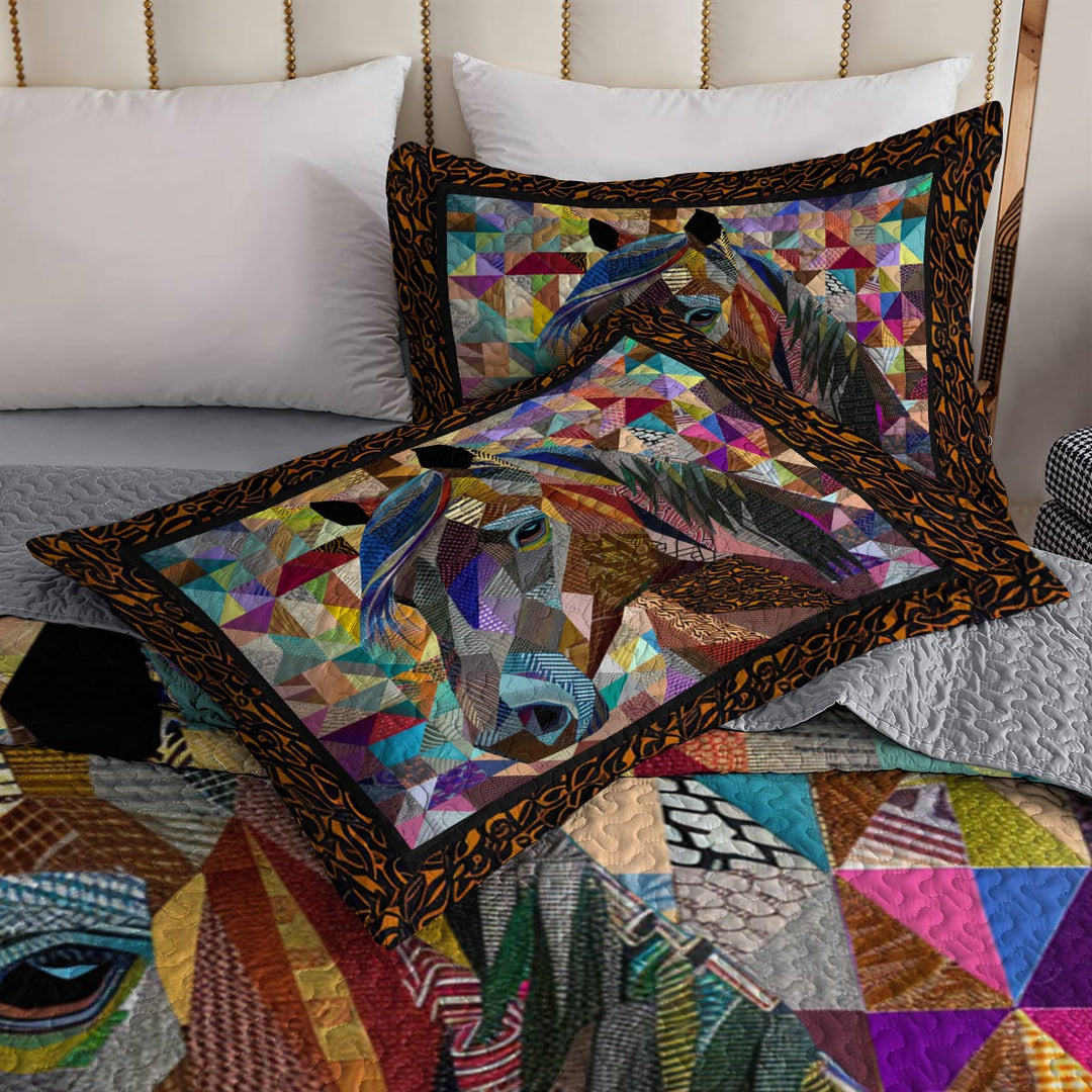 All Season Quilt 3-Piece Set Gorgeous Horse