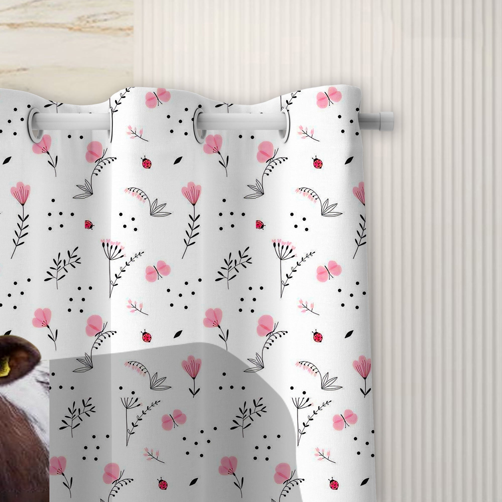 Shorthorn Flower 3D Shower Curtain