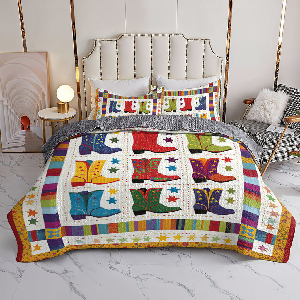 All Season Quilt 3-Piece Set Jaunty Cowboy Boots